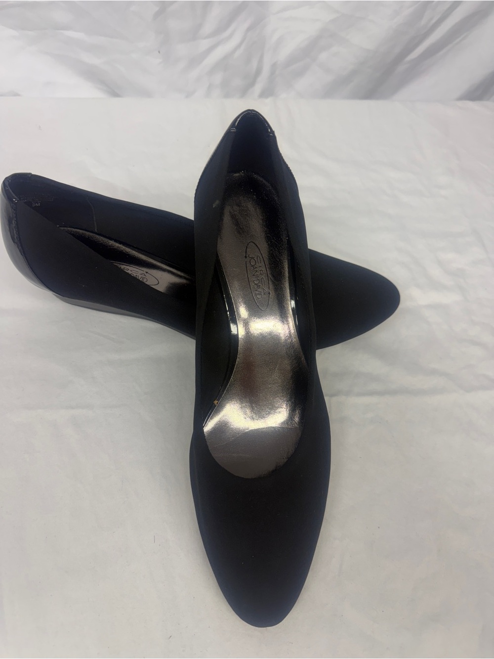 Classic Black Pointed-Toe Heels for Women